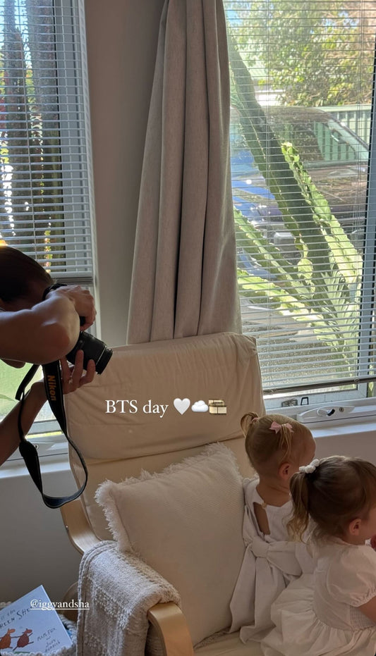 Behind the scenes of and IGGY&SHA photoshoot