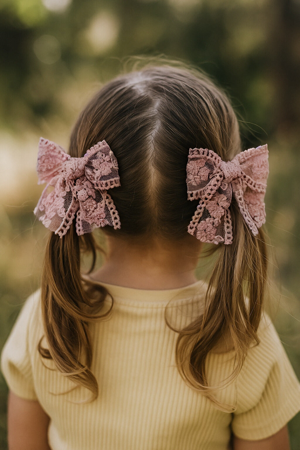 Margot Lace Clips