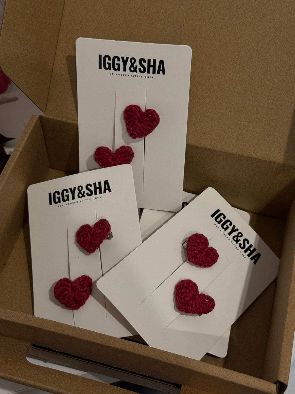 Cara Clips 2.0 - Handmade Crochet Heart Clips