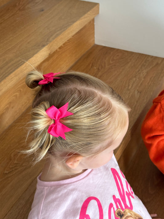 Wren Bow Clip - Hot Pink