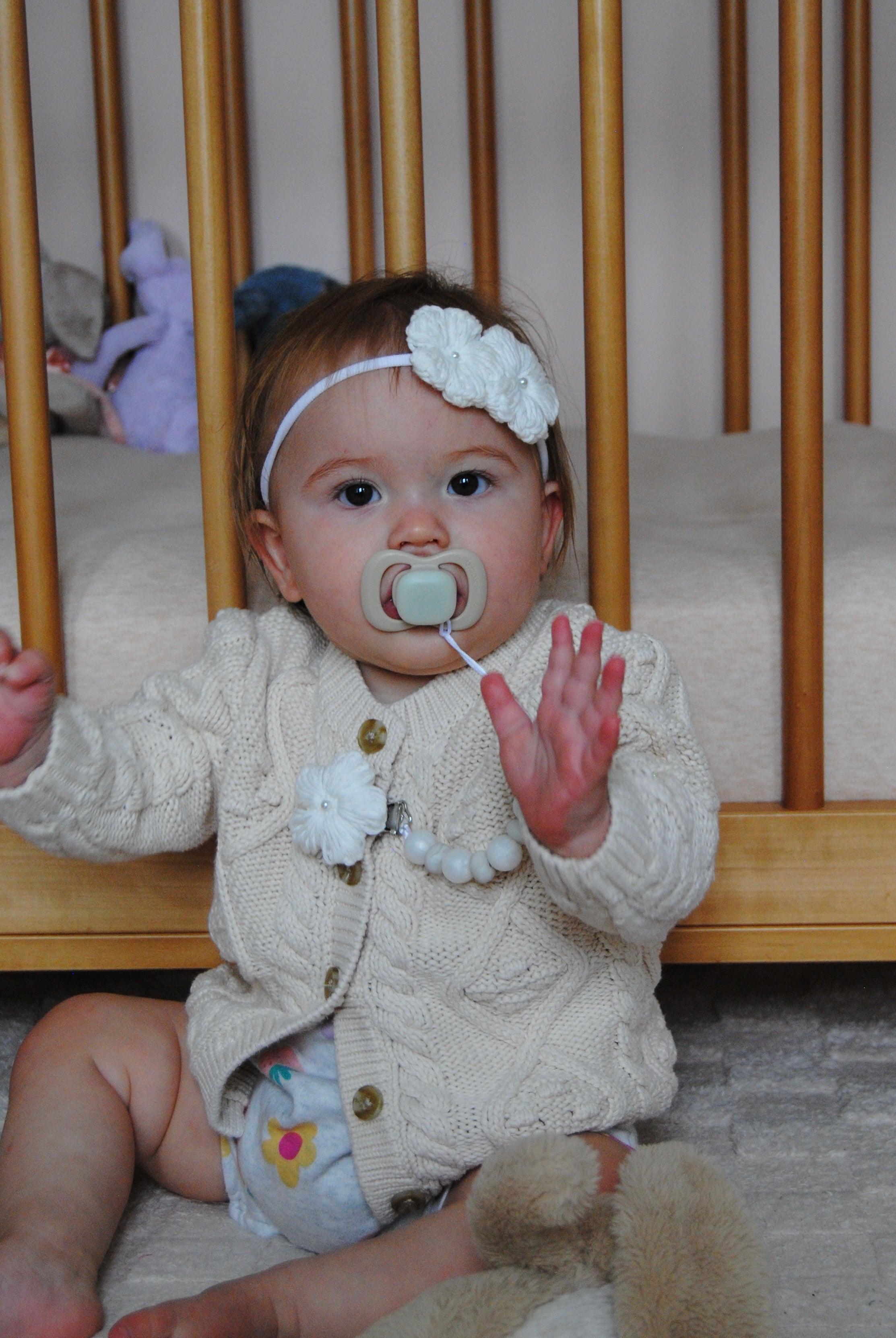 Isla Dummy Chain - White