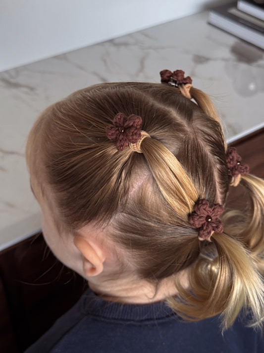 Blossom Flower Clip Set - Brown