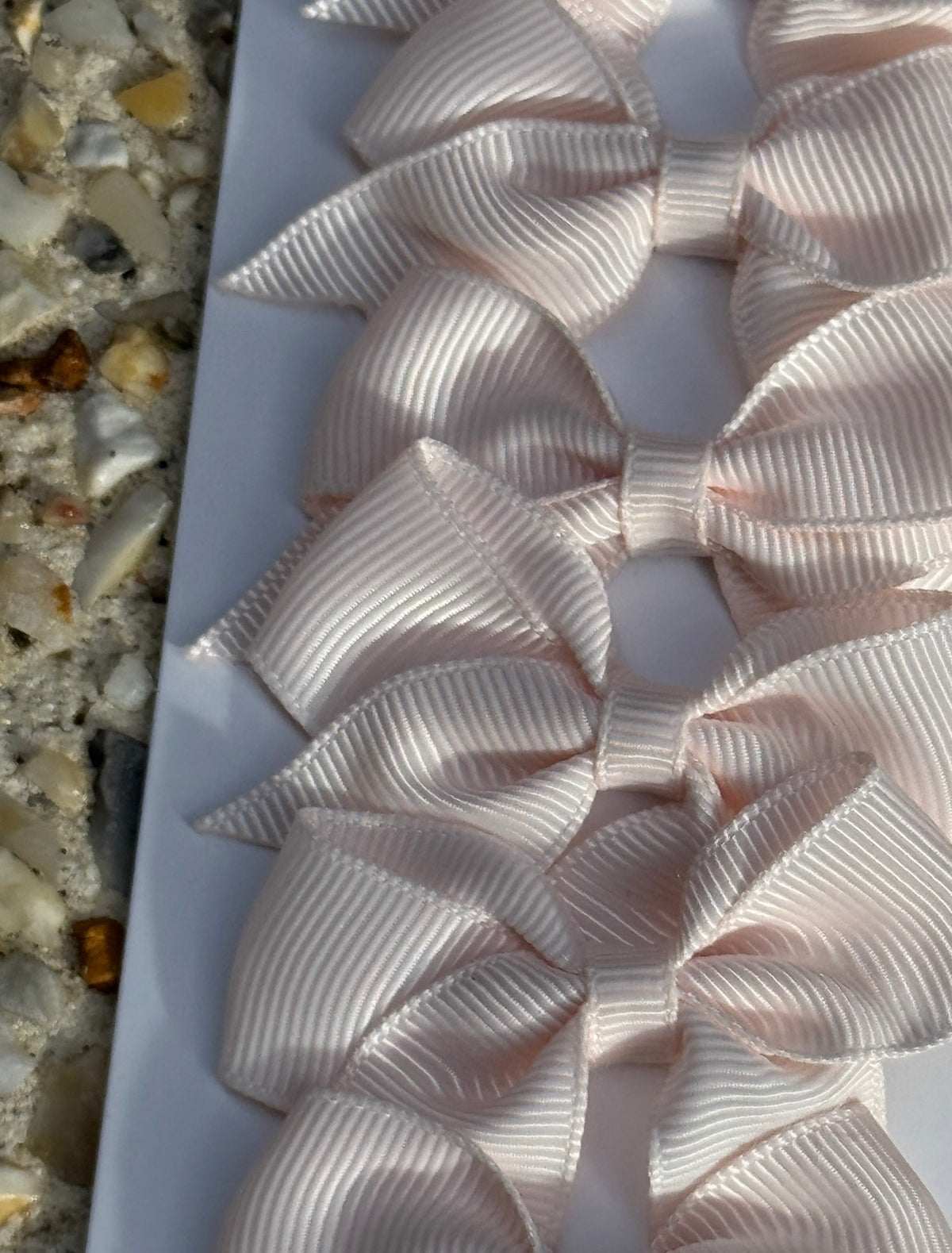 Wren Bow Clip - Pale Pink