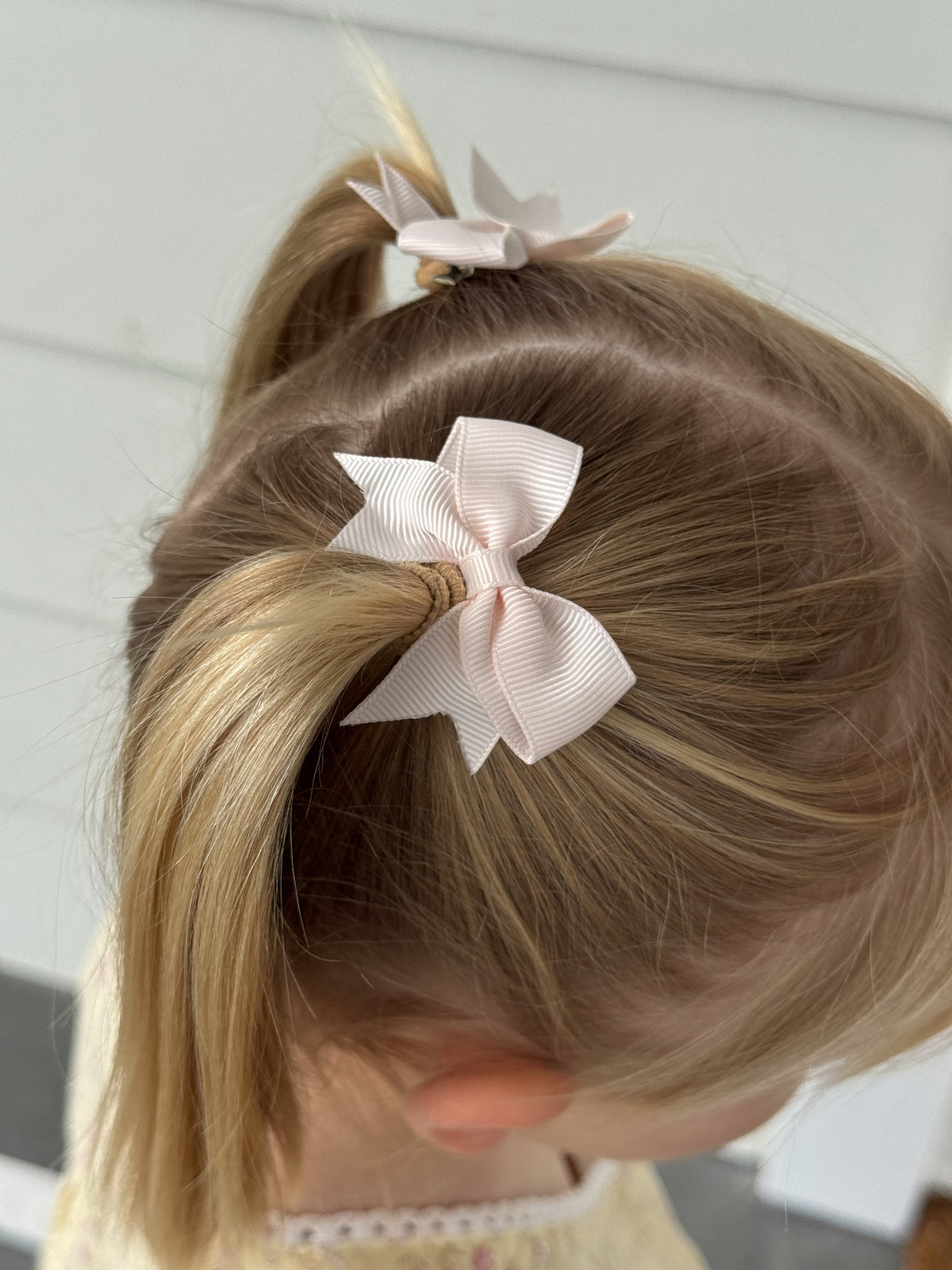 Wren Bow Clip - Pale Pink